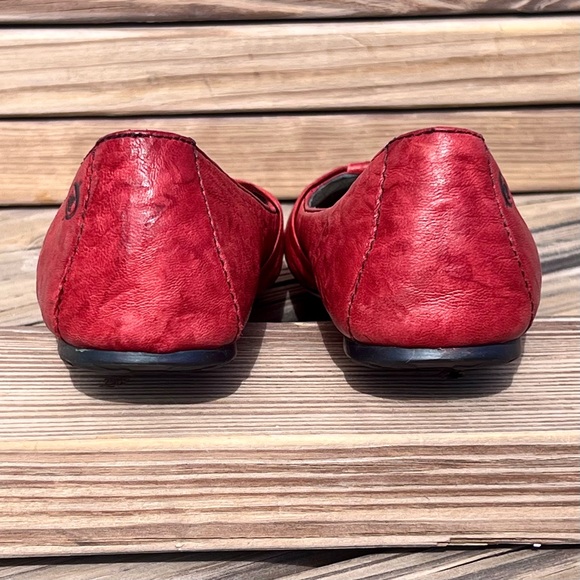 •Born Sz 7 Red Leather Ballet Flats! EUC! - Picture 7 of 15